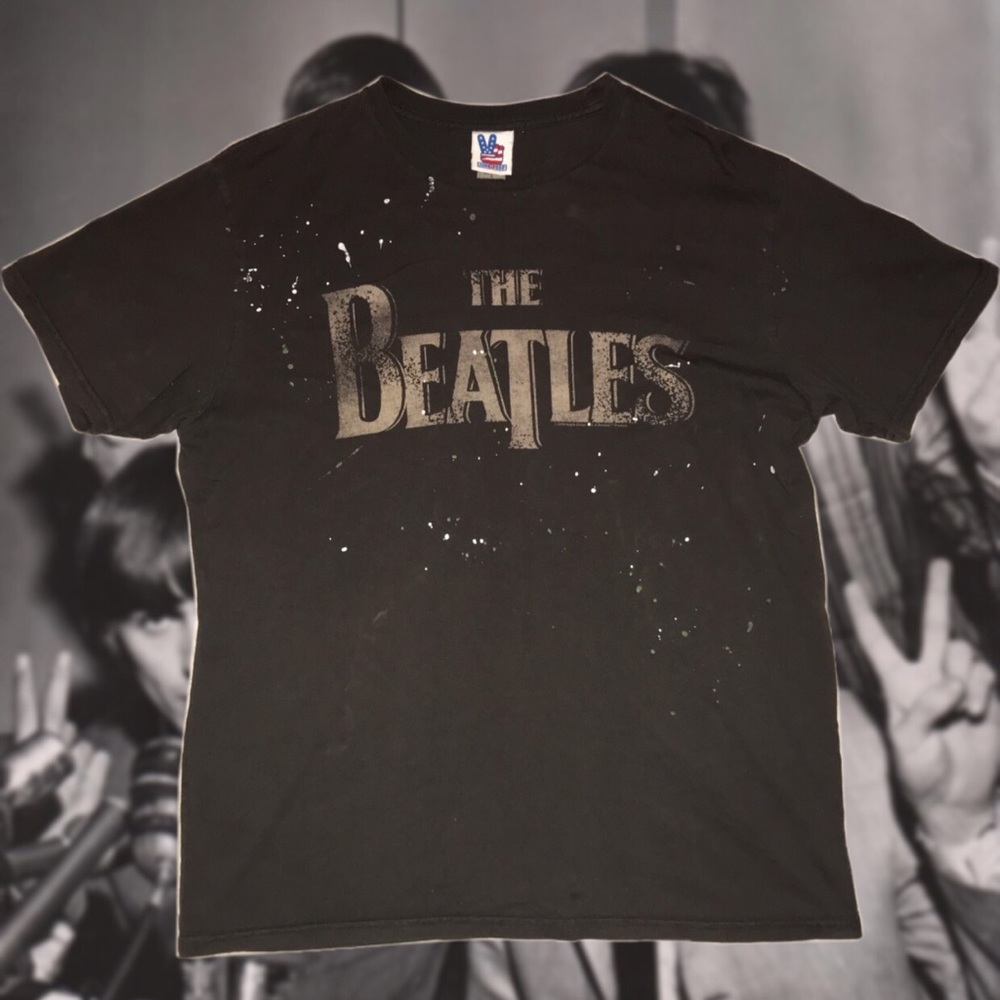 Custom Junk Food The Beatles T-shirt Size L